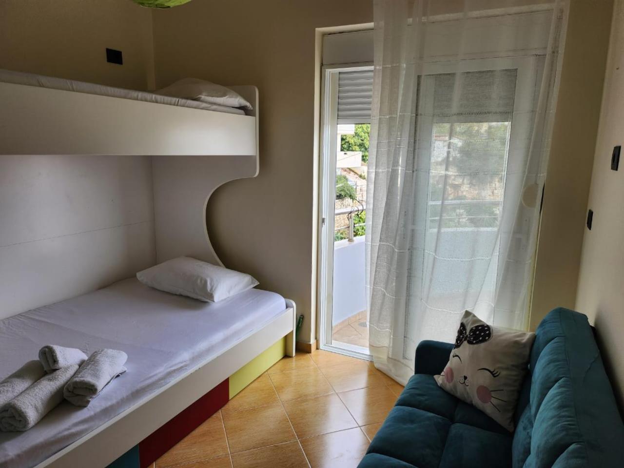 Alpha Seaside Apartment Saranda Kültér fotó